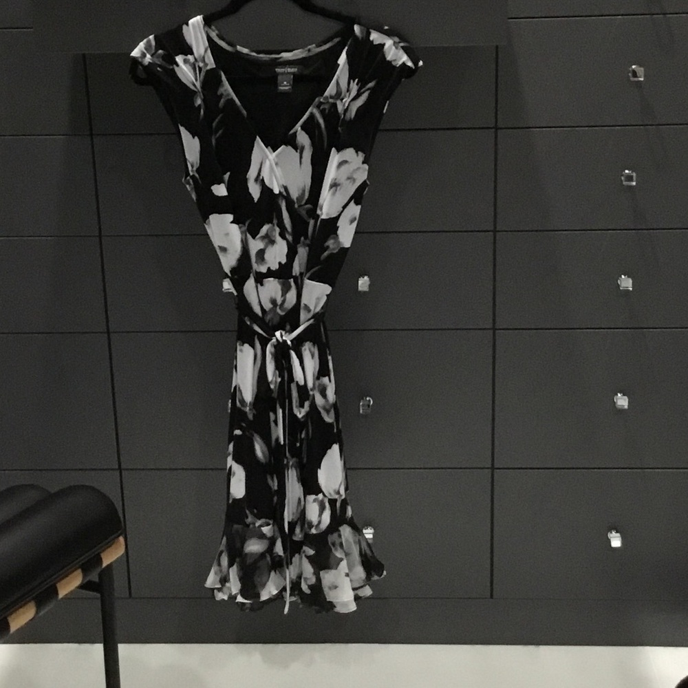 White House Black Market Monochrome Floral Midi Dress